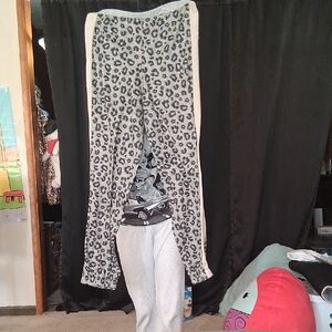 Speechless Gray and Black Animal Print Pants
